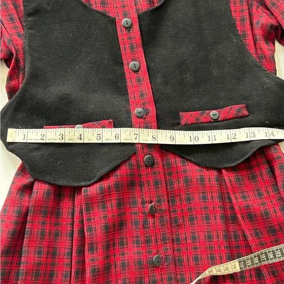 Vintage Expo Petite long dress size 10 
Made in USA
Faux vest - Picture 7 of 13